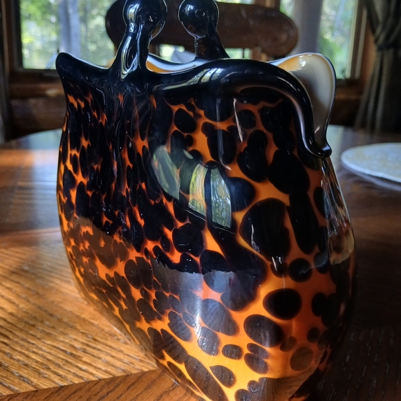 Handblown Glass Leopard Print Clutch/Purse Vase - Picture 3 of 14